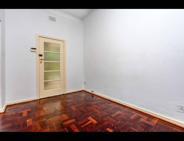 4 BEDROOM FREEHOLD FOR SALE IN EMMARENTIA